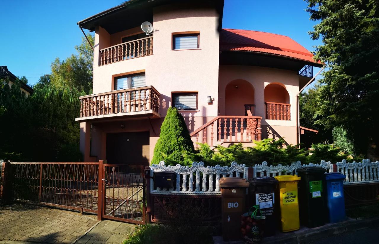 Irysek Apartman Lądek-Zdrój Kültér fotó